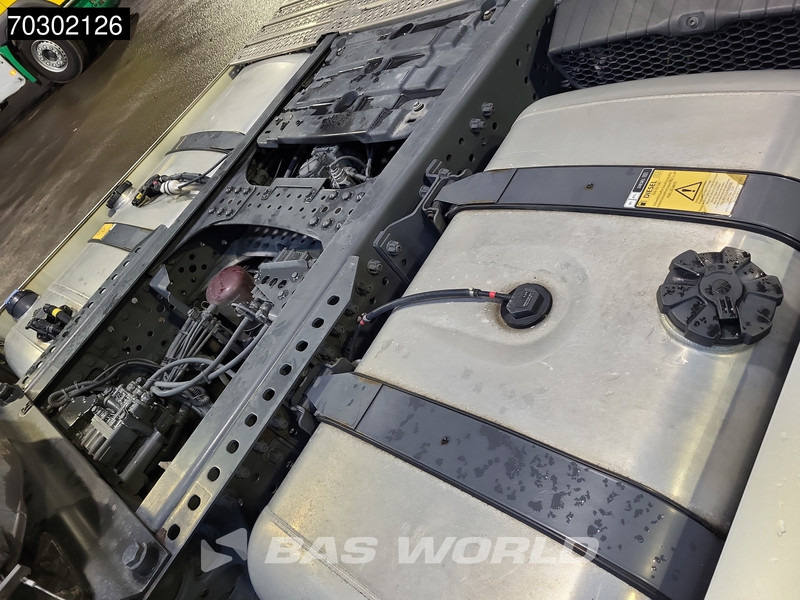 Leje en Mercedes-Benz Actros 1951 4X2 BigSpace Retarder Full-Air 2x Tanks Alcoa's Mercedes-Benz Actros 1951 4X2 BigSpace Retarder Full-Air 2x Tanks Alcoa's: billede 9