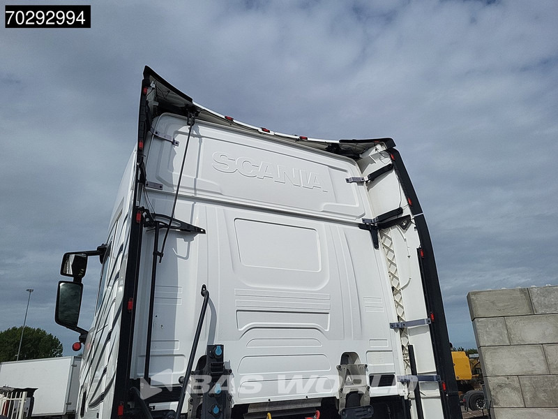 Scania S520 S 4X2 Retarder Full-Air 2x Tanks Leder Standklima Navi ACC LED Euro 6 - Trækker: billede 5 Scania S520 S 4X2 Retarder Full-Air 2x Tanks Leder Standklima Navi ACC LED Euro 6 - Trækker: billede 5