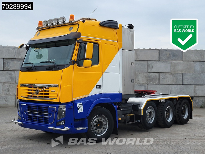 Volvo FH16 700 FH16 8X4 90T! Retarder Big-Axle Lift+Lenkachse Euro 5 - Trækker: billede 1 Volvo FH16 700 FH16 8X4 90T! Retarder Big-Axle Lift+Lenkachse Euro 5 - Trækker: billede 1