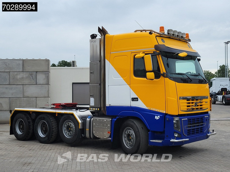 Volvo FH16 700 FH16 8X4 90T! Retarder Big-Axle Lift+Lenkachse Euro 5 - Trækker: billede 3 Volvo FH16 700 FH16 8X4 90T! Retarder Big-Axle Lift+Lenkachse Euro 5 - Trækker: billede 3