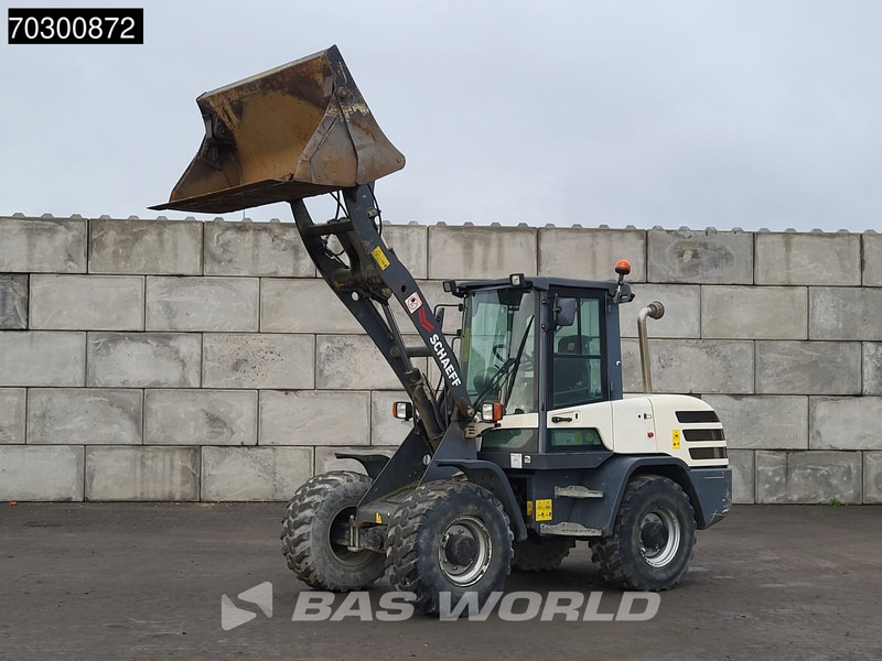 Yanmar TL80 4-1 Buckets + Forks - Gummihjulslæsser: billede 3 Yanmar TL80 4-1 Buckets + Forks - Gummihjulslæsser: billede 3
