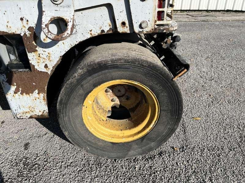 Vejtromle Caterpillar CB225E: billede 23