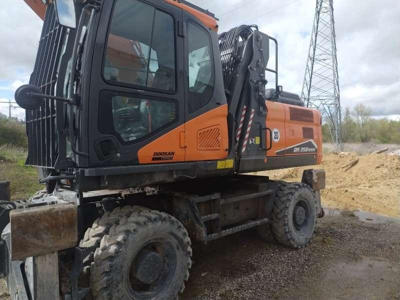 Hjulgravemaskine Doosan DX250WMH-7: billede 8