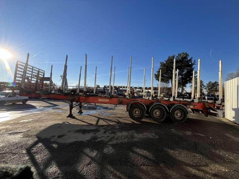 Fruehauf GRUMIERE 3 ESSIEUX - Sættevogn til tømmer: billede 4 Fruehauf GRUMIERE 3 ESSIEUX - Sættevogn til tømmer: billede 4