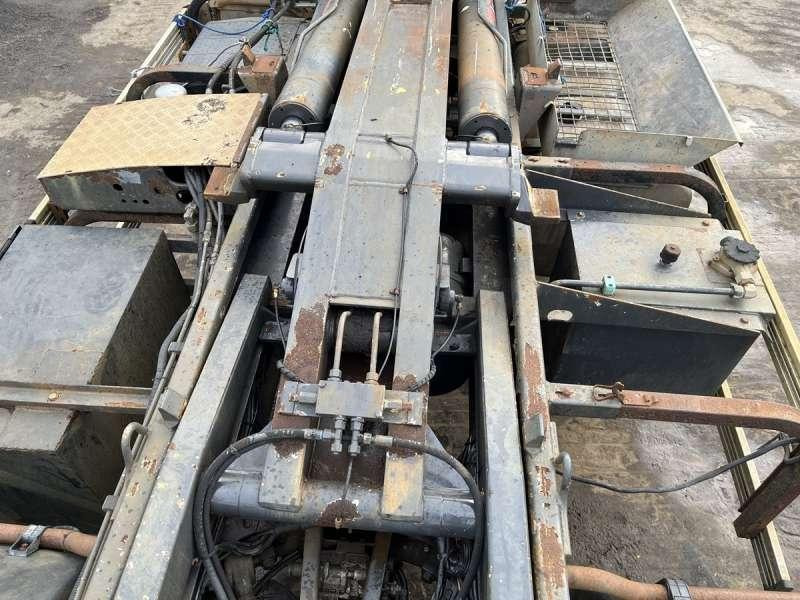 Leje en Mercedes AXOR 1833 Mercedes AXOR 1833: billede 33