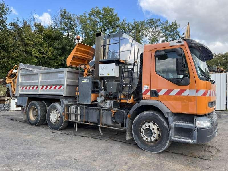 Asfaltudlægningmaskine Renault PREMIUM 300 BOUILLE SECMAIR: billede 1