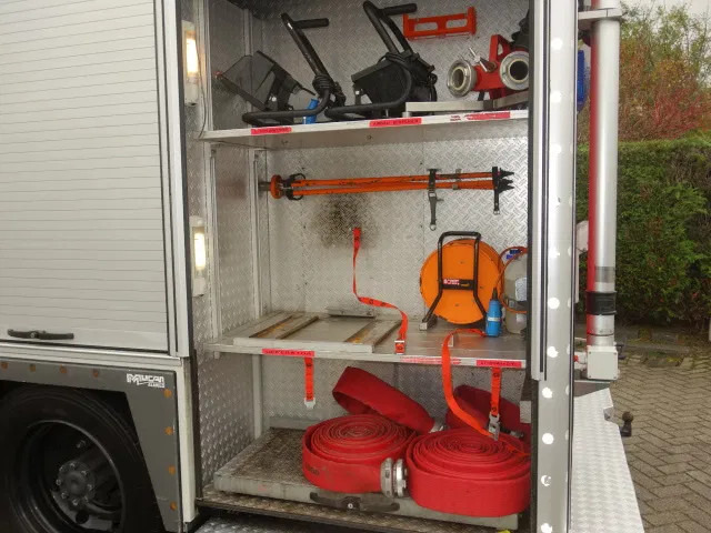 Mercedes-Benz 1325 godiva pump bomberos - Brandbil: billede 3 Mercedes-Benz 1325 godiva pump bomberos - Brandbil: billede 3