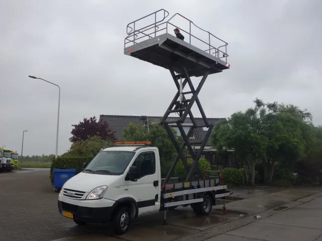 Varebil Iveco Daily 40C15 SKY WORKER PLATFORM: billede 1
