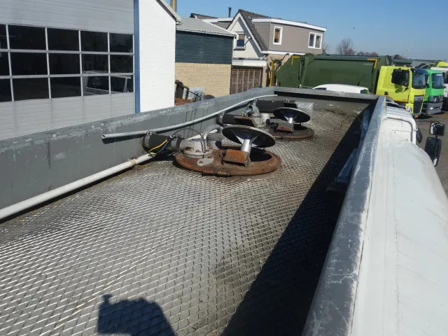 Volvo FL 240 220PK 12000 LITER STEELSPRINGS - Tankbil: billede 4 Volvo FL 240 220PK 12000 LITER STEELSPRINGS - Tankbil: billede 4