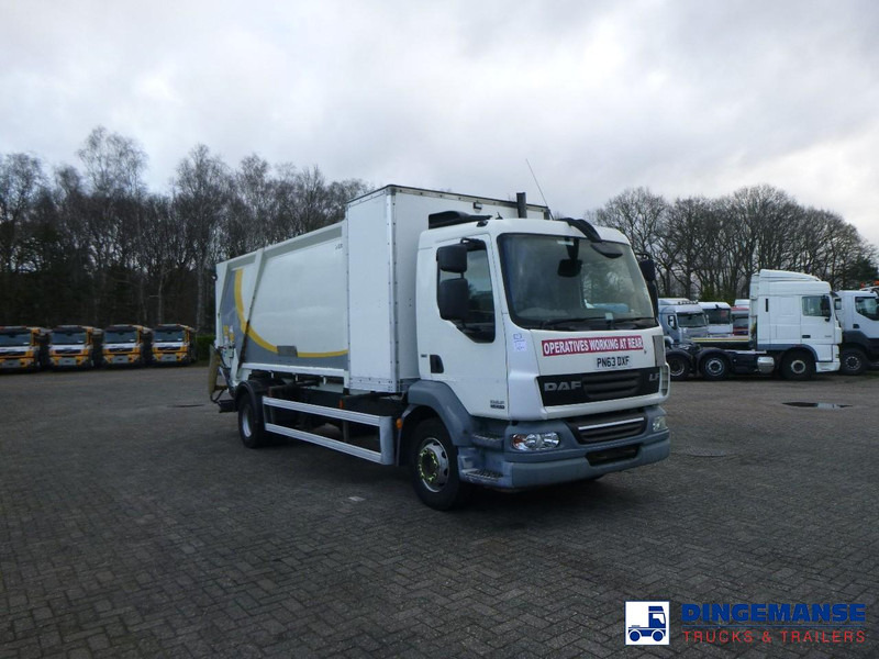 DAF LF 55.220 4X2 RHD Farid refuse truck - Affaldsmaskine: billede 2 DAF LF 55.220 4X2 RHD Farid refuse truck - Affaldsmaskine: billede 2