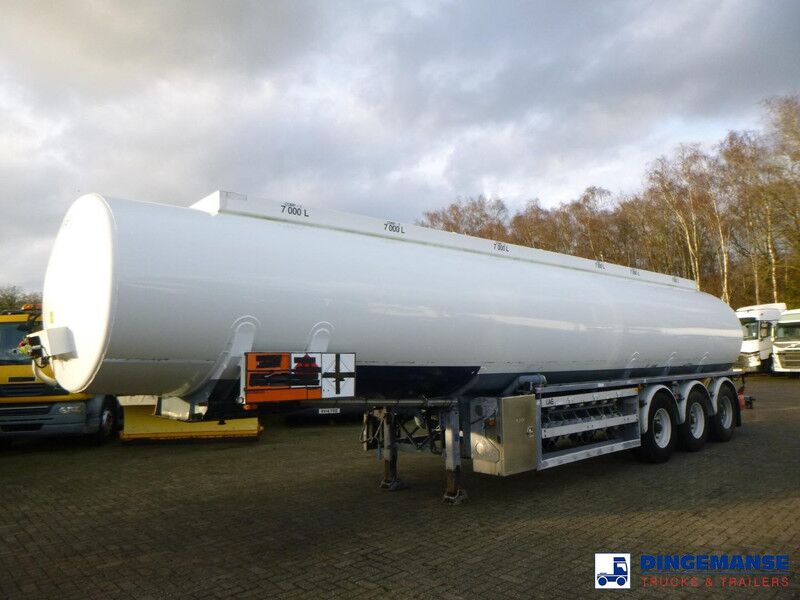 LAG Fuel tank alu 44.4 m3 / 6 comp + pump - Tanksættevogn: billede 1 LAG Fuel tank alu 44.4 m3 / 6 comp + pump - Tanksættevogn: billede 1