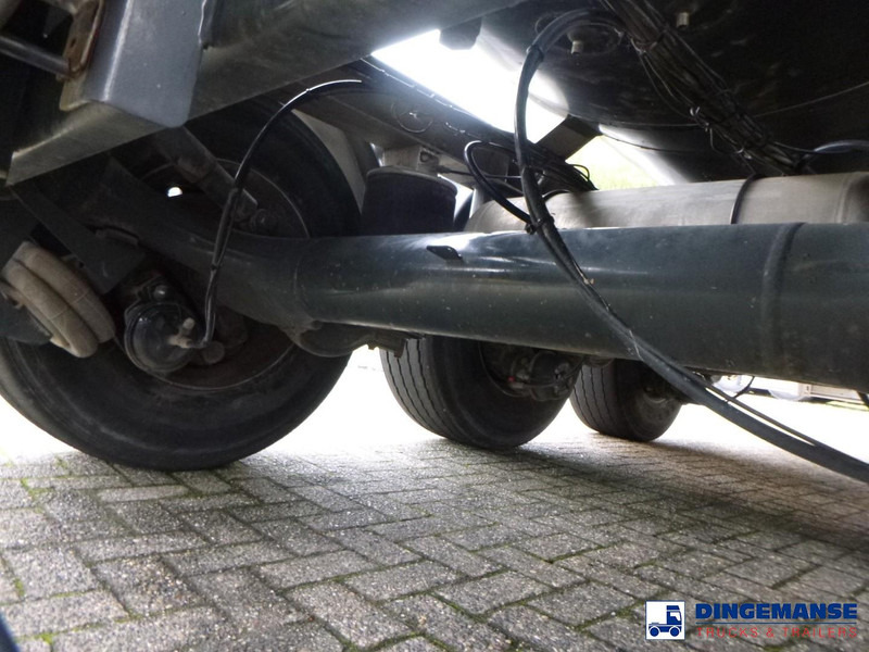 Leje en MAISONNEUVE Bitumen tank inox 34.9 m3 / 1 comp MAISONNEUVE Bitumen tank inox 34.9 m3 / 1 comp: billede 8 Leje en MAISONNEUVE Bitumen tank inox 34.9 m3 / 1 comp MAISONNEUVE Bitumen tank inox 34.9 m3 / 1 comp: billede 8