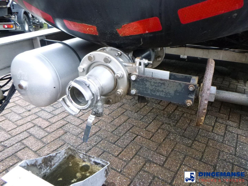 Leje en MAISONNEUVE Bitumen tank inox 34.9 m3 / 1 comp MAISONNEUVE Bitumen tank inox 34.9 m3 / 1 comp: billede 12 Leje en MAISONNEUVE Bitumen tank inox 34.9 m3 / 1 comp MAISONNEUVE Bitumen tank inox 34.9 m3 / 1 comp: billede 12