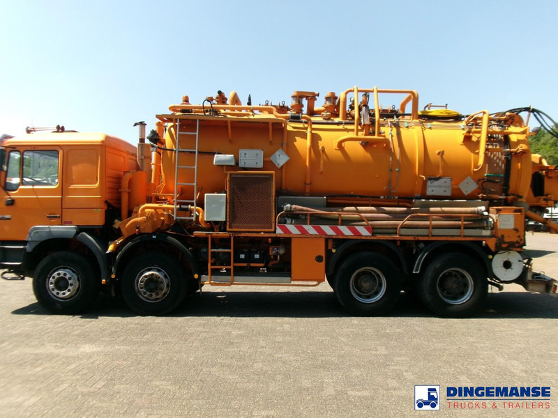 MAN 41.463 8x4 Euro 2 vacuum tank ADR 15 m3 / 2 comp - Slamsugemaskine: billede 5 MAN 41.463 8x4 Euro 2 vacuum tank ADR 15 m3 / 2 comp - Slamsugemaskine: billede 5