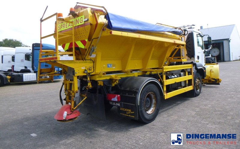 MAN TGM 18.290 4X4 RHD gritter / snow plough - Snerydningsmaskine: billede 4 MAN TGM 18.290 4X4 RHD gritter / snow plough - Snerydningsmaskine: billede 4