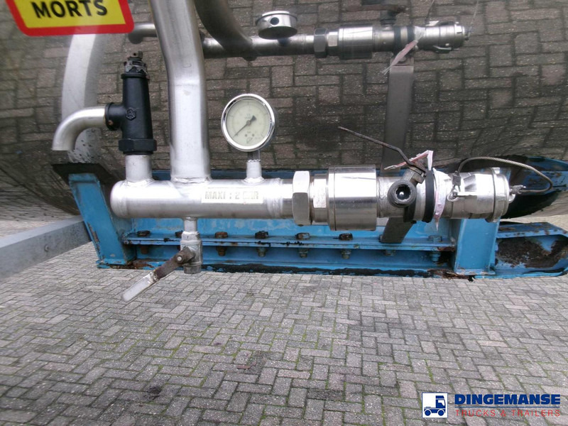 Magyar Chemical tank inox L4BH 33.5 m3 / 3 comp - Tanksættevogn: billede 5 Magyar Chemical tank inox L4BH 33.5 m3 / 3 comp - Tanksættevogn: billede 5