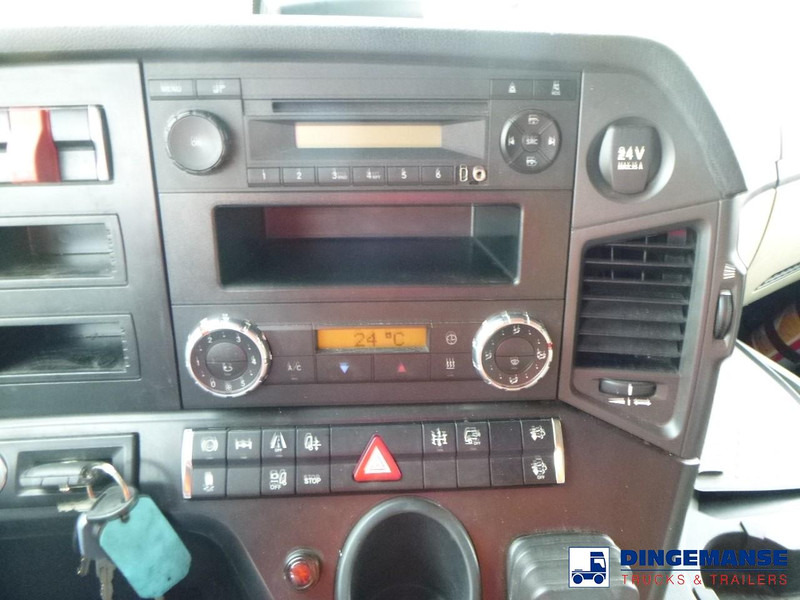 Trækker Mercedes-Benz Actros 1843 4x2 Euro 6 + PTO + ADR: billede 15 Trækker Mercedes-Benz Actros 1843 4x2 Euro 6 + PTO + ADR: billede 15