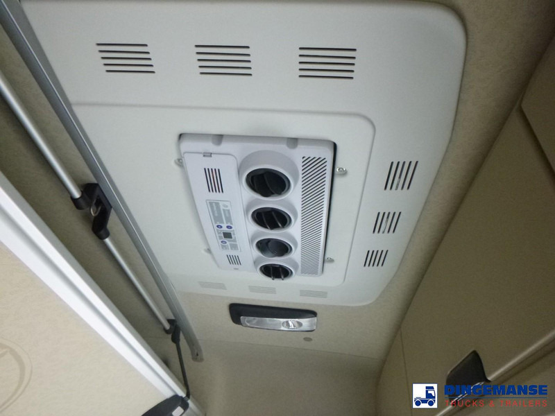 Leje en Mercedes-Benz Actros 1851 4x2 Euro 6 + Retarder Mercedes-Benz Actros 1851 4x2 Euro 6 + Retarder: billede 20 Leje en Mercedes-Benz Actros 1851 4x2 Euro 6 + Retarder Mercedes-Benz Actros 1851 4x2 Euro 6 + Retarder: billede 20