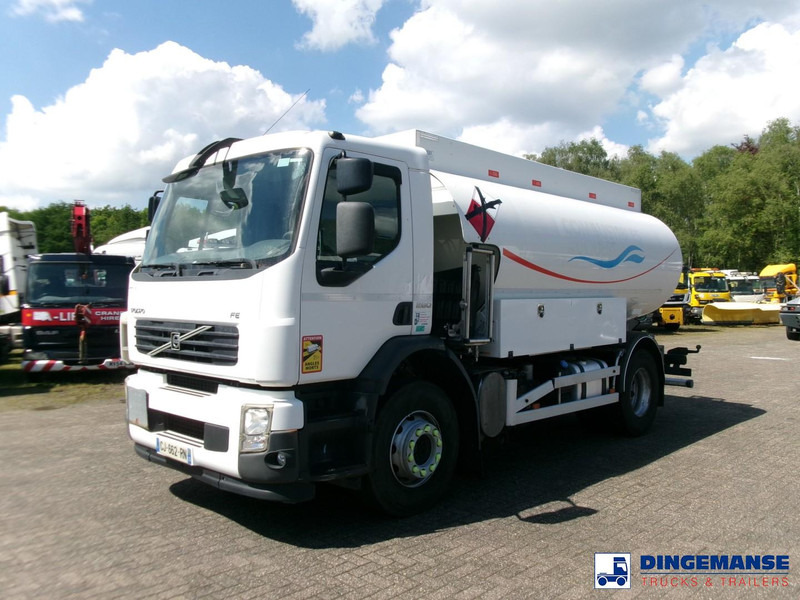 Volvo FE 260 4x2 dxi fuel tank 13.3 m3 / 4 comp / ADR 21-06-2024 - Tankbil: billede 1 Volvo FE 260 4x2 dxi fuel tank 13.3 m3 / 4 comp / ADR 21-06-2024 - Tankbil: billede 1