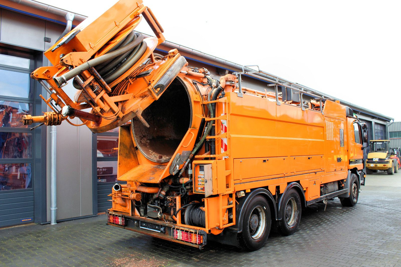 Mercedes-Benz Actros 2653 6x4 V8 Müller 16m³ Saug u.Spül-Kombi - Slamsugemaskine: billede 5 Mercedes-Benz Actros 2653 6x4 V8 Müller 16m³ Saug u.Spül-Kombi - Slamsugemaskine: billede 5