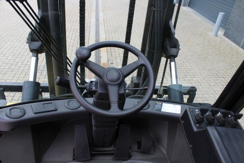 Hyster H9.00XM-6 - Diesel gaffeltruck: billede 2 Hyster H9.00XM-6 - Diesel gaffeltruck: billede 2