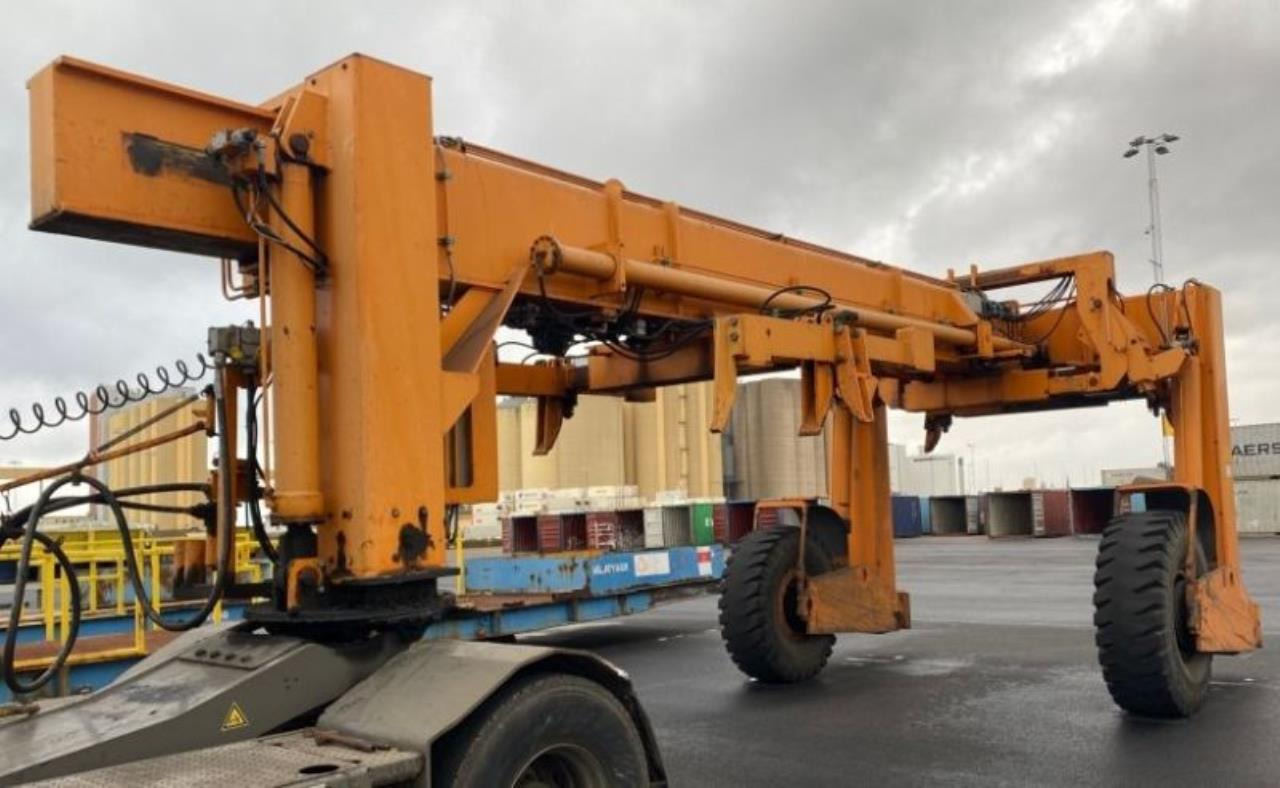 SISU FC 50 AL - Havneudstyr: billede 2 SISU FC 50 AL - Havneudstyr: billede 2