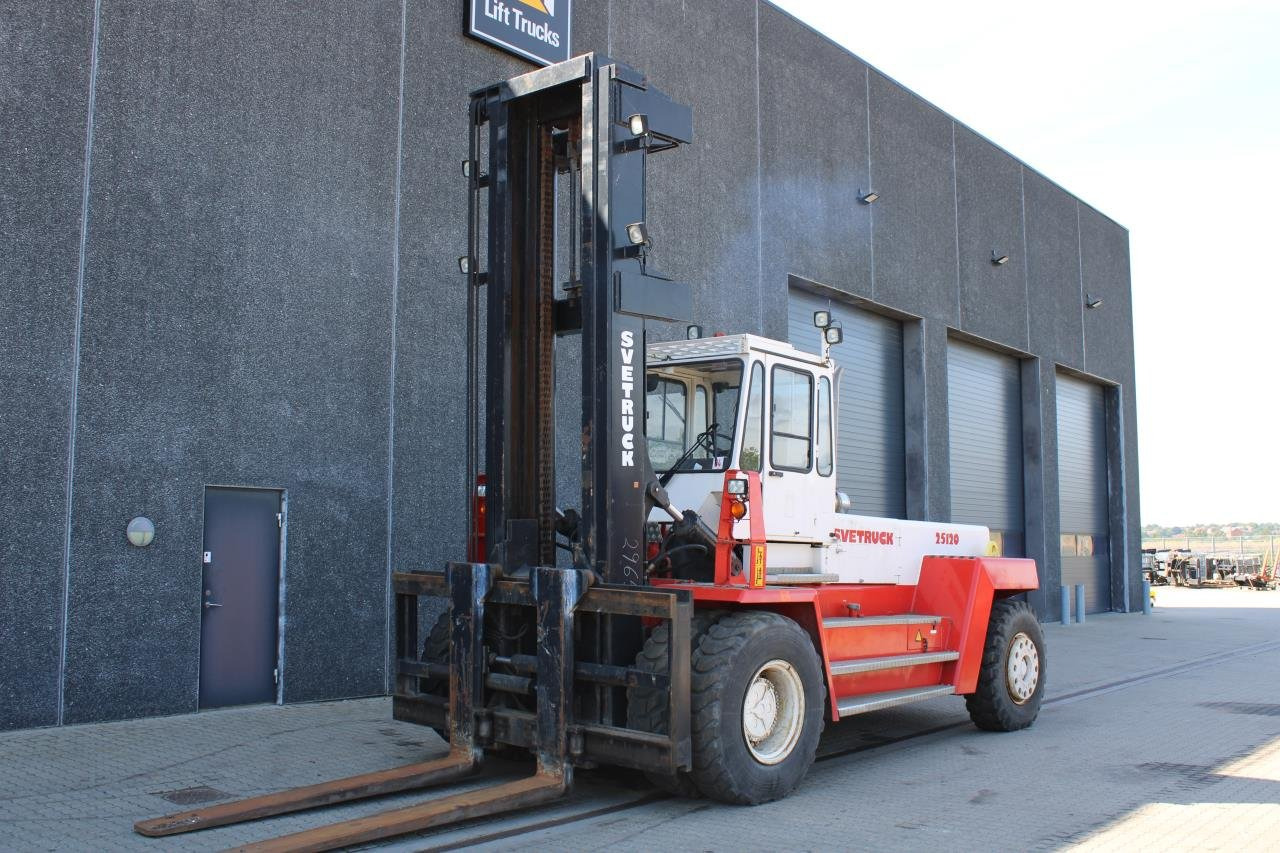 SveTruck 25120-42 - Diesel gaffeltruck: billede 2 SveTruck 25120-42 - Diesel gaffeltruck: billede 2