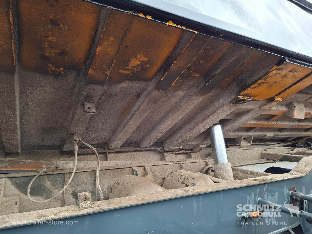 KEMPF Auflieger Kipper Stahlrundmulde 36m³ - Tipvogn sættevogn: billede 4 KEMPF Auflieger Kipper Stahlrundmulde 36m³ - Tipvogn sættevogn: billede 4