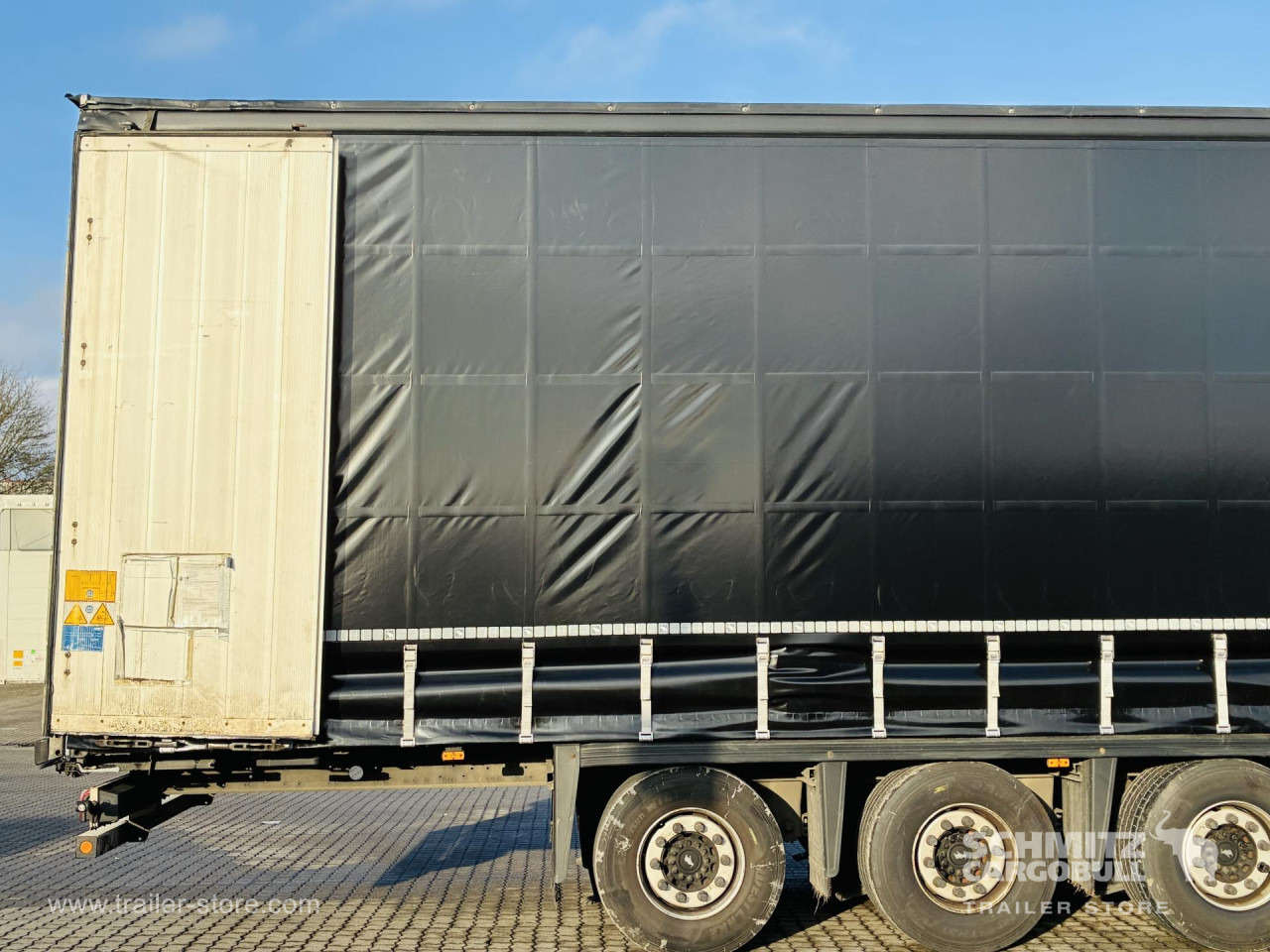 SCHMITZ Auflieger Curtainsider Mega - Gardintrailer: billede 3 SCHMITZ Auflieger Curtainsider Mega - Gardintrailer: billede 3