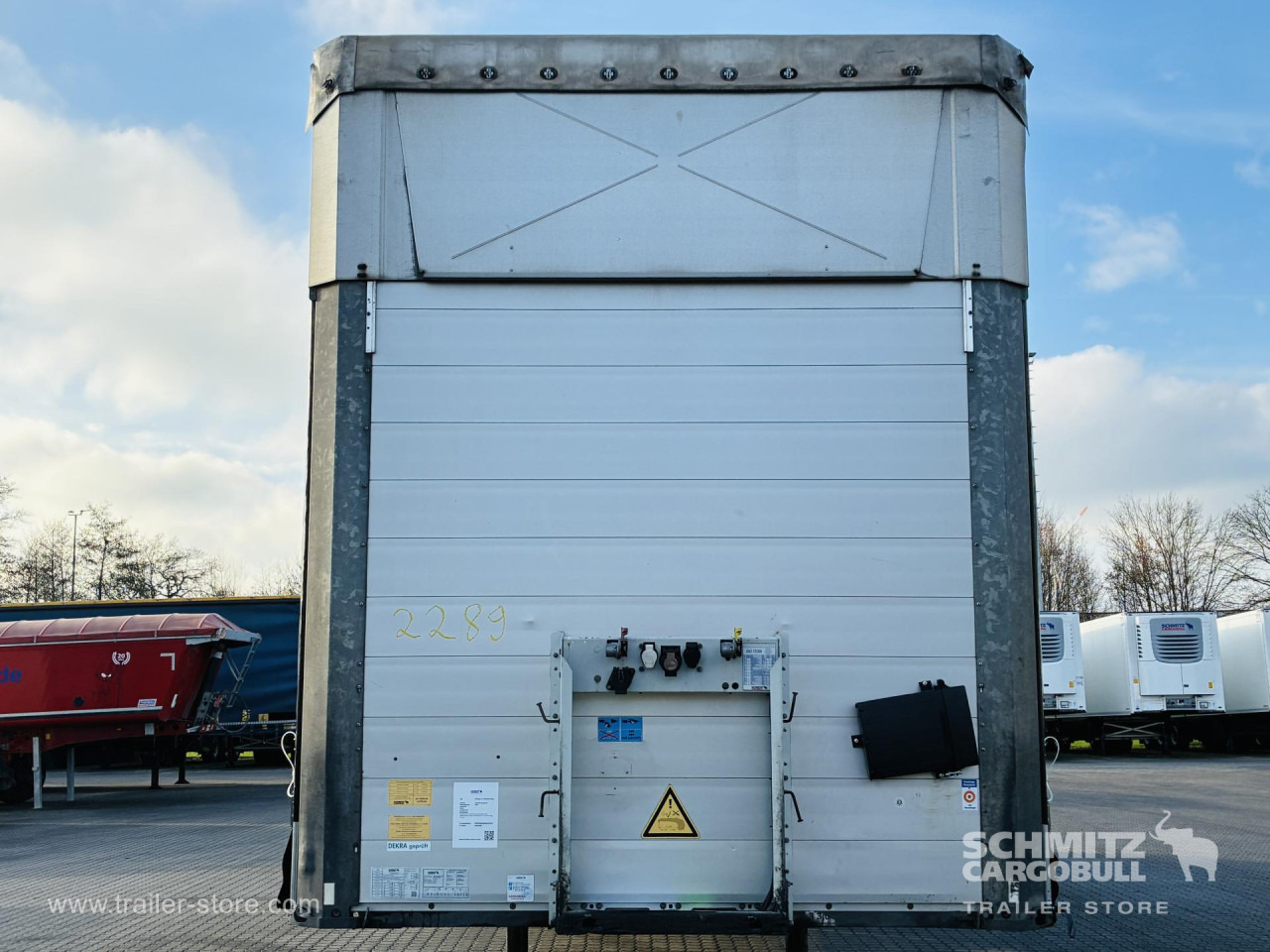 SCHMITZ Auflieger Curtainsider Mega - Gardintrailer: billede 2 SCHMITZ Auflieger Curtainsider Mega - Gardintrailer: billede 2
