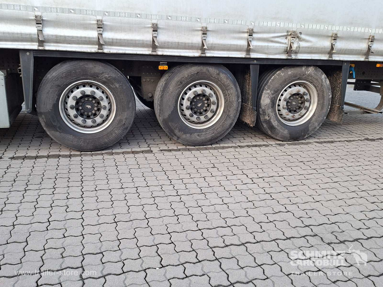 SCHMITZ Auflieger Curtainsider Standard - Gardintrailer: billede 2 SCHMITZ Auflieger Curtainsider Standard - Gardintrailer: billede 2