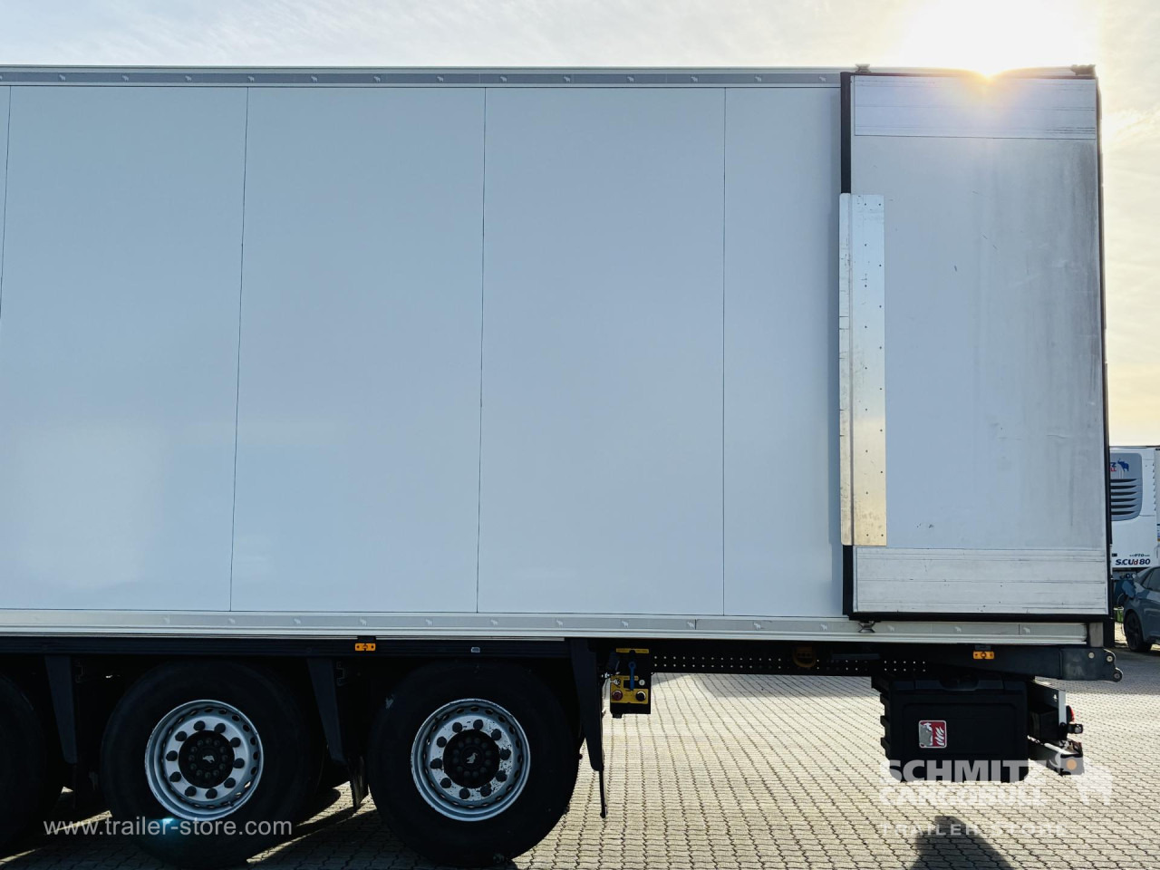 SCHMITZ Auflieger Tiefkühler Multitemp Double deck - Isotermisk sættevogn: billede 4 SCHMITZ Auflieger Tiefkühler Multitemp Double deck - Isotermisk sættevogn: billede 4