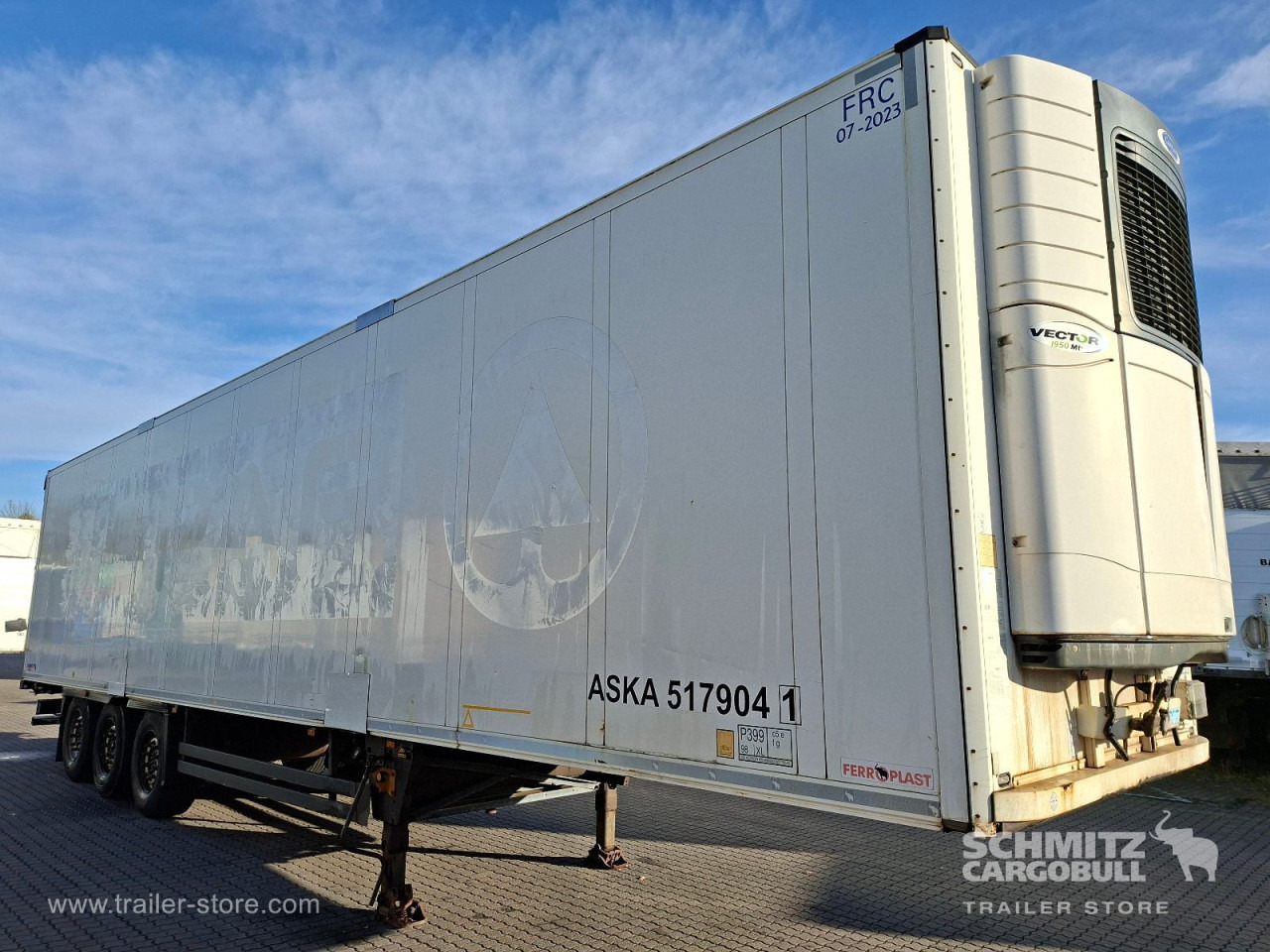 SCHMITZ Auflieger Tiefkühler Standard Double deck - Isotermisk sættevogn: billede 1 SCHMITZ Auflieger Tiefkühler Standard Double deck - Isotermisk sættevogn: billede 1