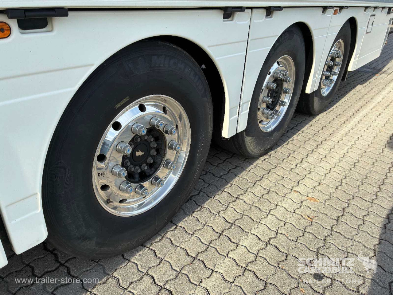 SCHMITZ Auflieger Tiefkühler Standard Double deck - Isotermisk sættevogn: billede 2 SCHMITZ Auflieger Tiefkühler Standard Double deck - Isotermisk sættevogn: billede 2