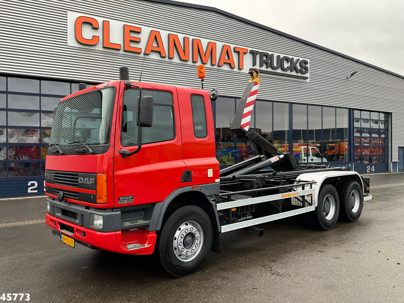 DAF FAT 75.320 6x4 Full steel Hiab 17 Ton haakarmsysteem Just 64.623 Km! - Lastbil kroghejs: billede 1 DAF FAT 75.320 6x4 Full steel Hiab 17 Ton haakarmsysteem Just 64.623 Km! - Lastbil kroghejs: billede 1