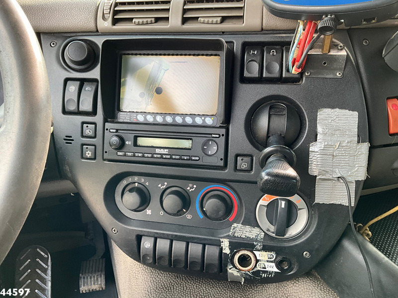 Lastbil kroghejs, Lastbil med kran DAF FAX 85 CF 360 8x2 Euro 5 Hiab 16 Tonmeter laadkraan: billede 15