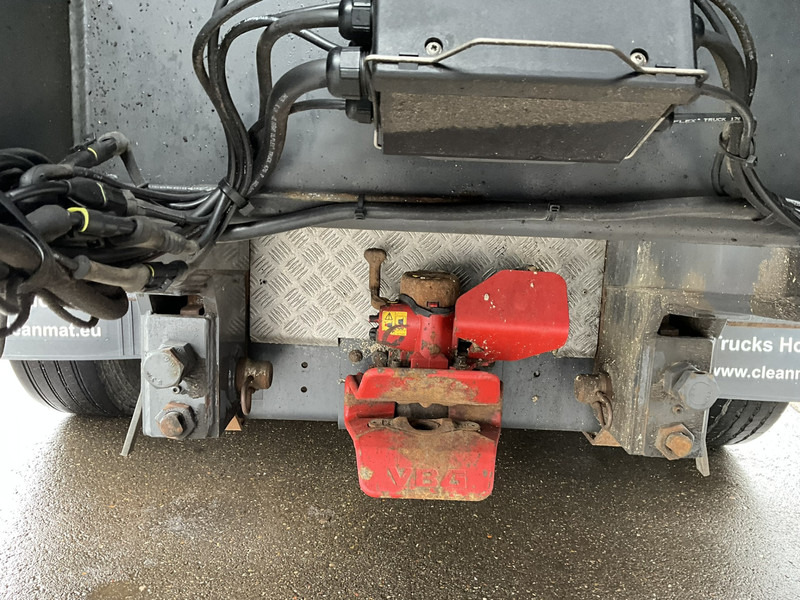 Leje en DAF FAX CF 480 Euro 6 HMF 21 Tonmeter laadkraan DAF FAX CF 480 Euro 6 HMF 21 Tonmeter laadkraan: billede 16