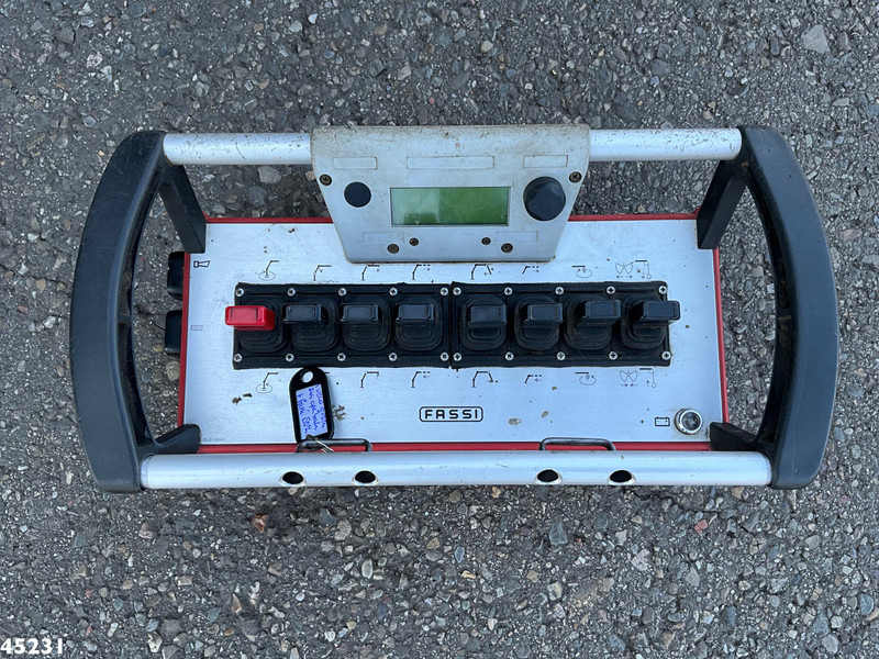 Lastbil med kran Iveco Trakker AD410T41 Fassi 80 Tonmeter laadkraan + Fly-Jib Just 80.441 Km!: billede 12 Lastbil med kran Iveco Trakker AD410T41 Fassi 80 Tonmeter laadkraan + Fly-Jib Just 80.441 Km!: billede 12