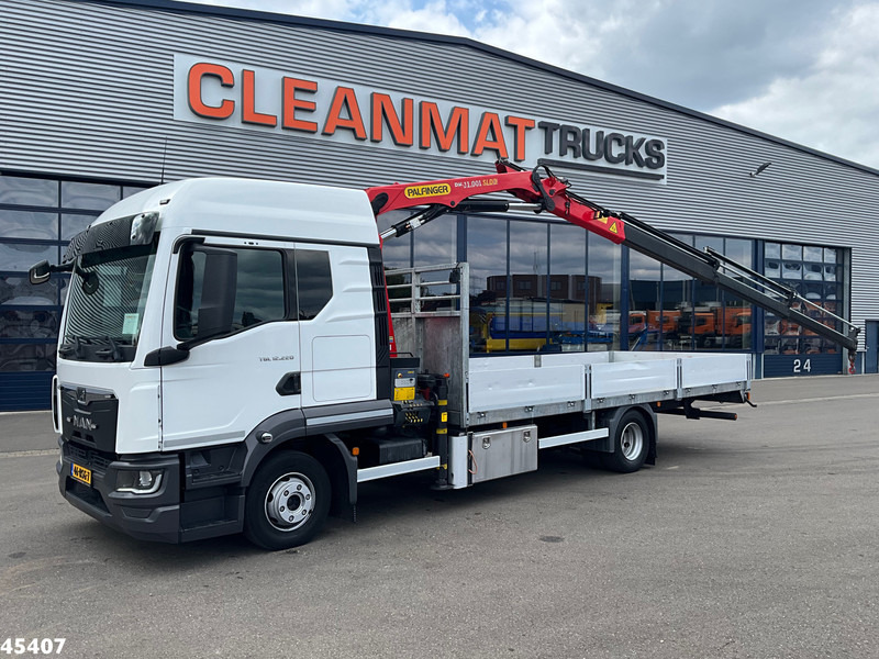 MAN TGL 12.220 Euro 6 Palfinger 11 Tonmeter laadkraan Just 60.518 km! - Lastbil med kran: billede 1 MAN TGL 12.220 Euro 6 Palfinger 11 Tonmeter laadkraan Just 60.518 km! - Lastbil med kran: billede 1