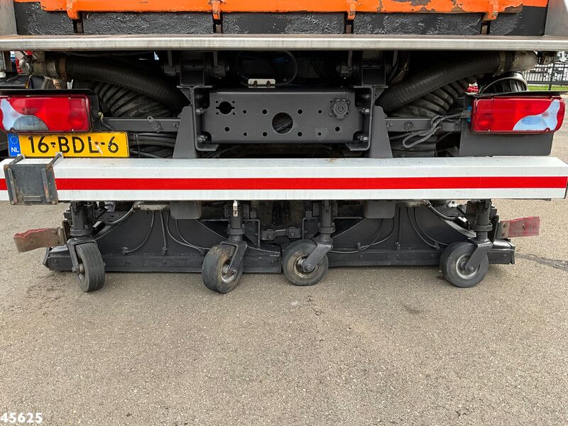 MAN TGS 18.440 Euro 6 Beam S9000 Wegdekreiniger links en rechts vegend! - Fejebil: billede 4 MAN TGS 18.440 Euro 6 Beam S9000 Wegdekreiniger links en rechts vegend! - Fejebil: billede 4