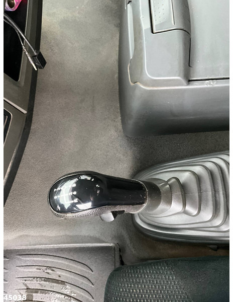 Leje en MAN TGS 35.400 8x6 Euro 6 HMF 16 Tonmeter Z-kraan MAN TGS 35.400 8x6 Euro 6 HMF 16 Tonmeter Z-kraan: billede 15 Leje en MAN TGS 35.400 8x6 Euro 6 HMF 16 Tonmeter Z-kraan MAN TGS 35.400 8x6 Euro 6 HMF 16 Tonmeter Z-kraan: billede 15