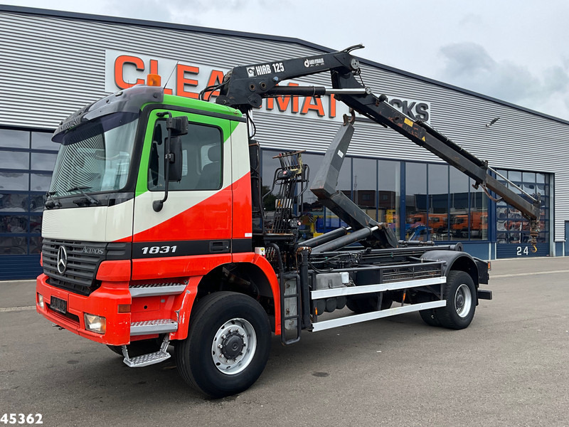Mercedes-Benz Actros 1931 AK 4x4 Hiab 12 Tonmeter laadkraan - Lastbil kroghejs, Lastbil med kran: billede 1 Mercedes-Benz Actros 1931 AK 4x4 Hiab 12 Tonmeter laadkraan - Lastbil kroghejs, Lastbil med kran: billede 1