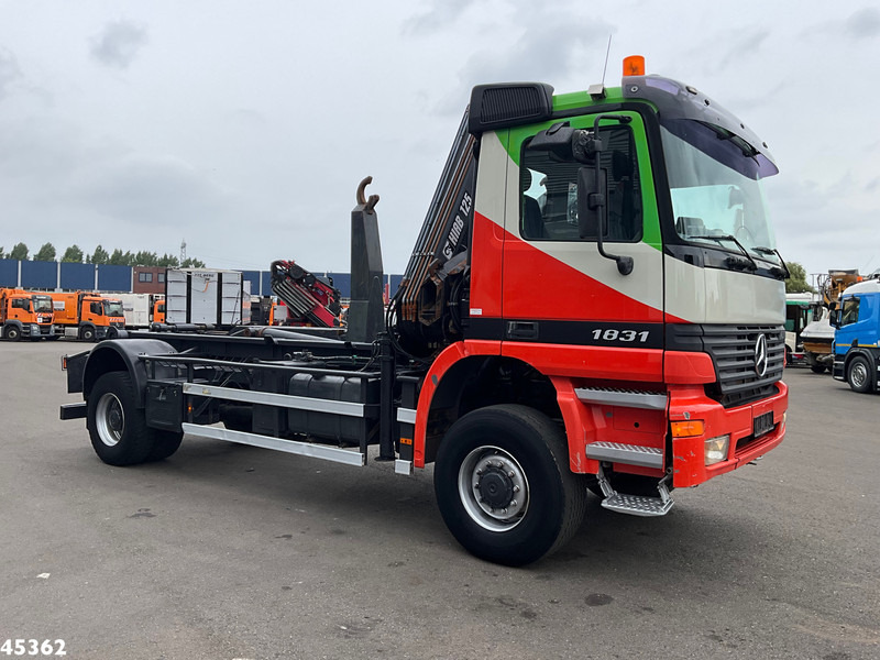 Mercedes-Benz Actros 1931 AK 4x4 Hiab 12 Tonmeter laadkraan - Lastbil kroghejs, Lastbil med kran: billede 3 Mercedes-Benz Actros 1931 AK 4x4 Hiab 12 Tonmeter laadkraan - Lastbil kroghejs, Lastbil med kran: billede 3