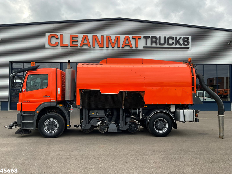 Mercedes-Benz Axor 1833 4x4 Schörling SORF Schienenreinigungs/Railway sweeper Just 38.680 Km! - Fejebil: billede 1 Mercedes-Benz Axor 1833 4x4 Schörling SORF Schienenreinigungs/Railway sweeper Just 38.680 Km! - Fejebil: billede 1