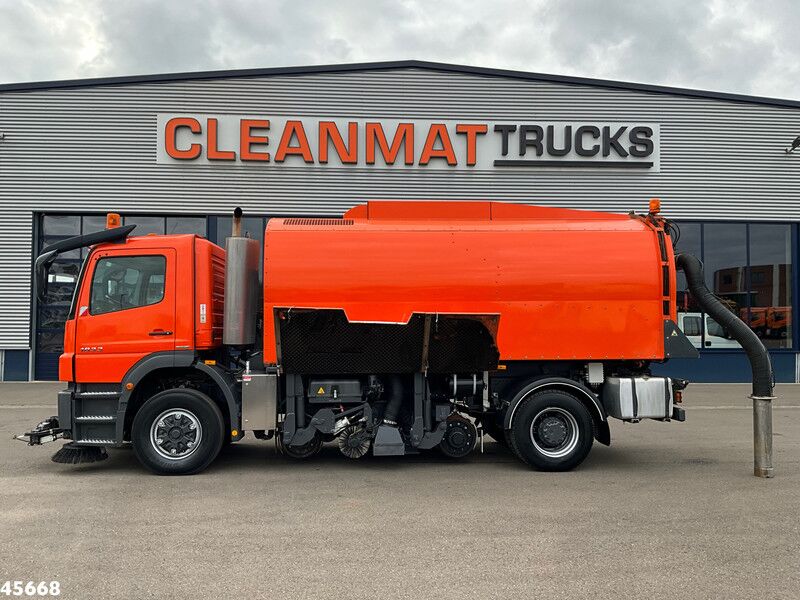 Mercedes-Benz Axor 1833 4x4 Schörling SORF Schienenreinigungs/Railway sweeper Just 38.680 Km! - Fejebil: billede 1 Mercedes-Benz Axor 1833 4x4 Schörling SORF Schienenreinigungs/Railway sweeper Just 38.680 Km! - Fejebil: billede 1