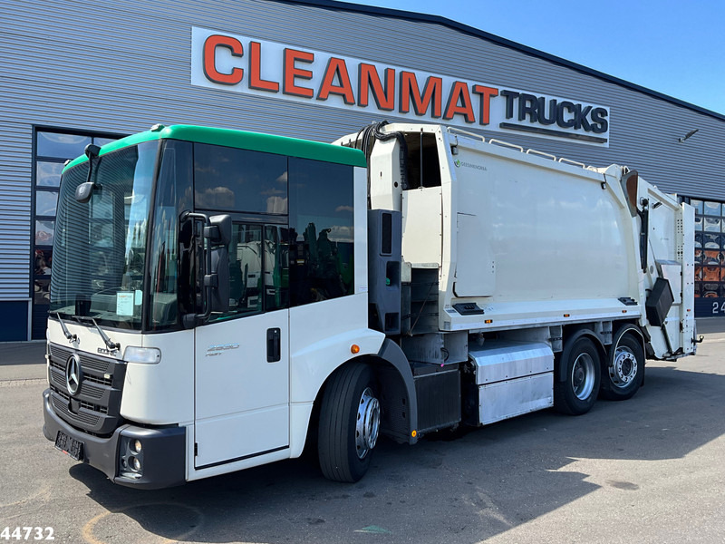Mercedes-Benz Econic 2630 Euro 6 CNG Norba MF 300 18m³ 2 compartimenten just 137.620 km! - Affaldsmaskine: billede 2 Mercedes-Benz Econic 2630 Euro 6 CNG Norba MF 300 18m³ 2 compartimenten just 137.620 km! - Affaldsmaskine: billede 2