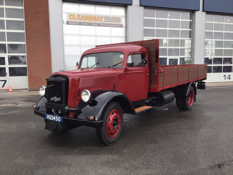 Opel Blitz 3.6-42-30 - Lastbil med lad: billede 1 Opel Blitz 3.6-42-30 - Lastbil med lad: billede 1