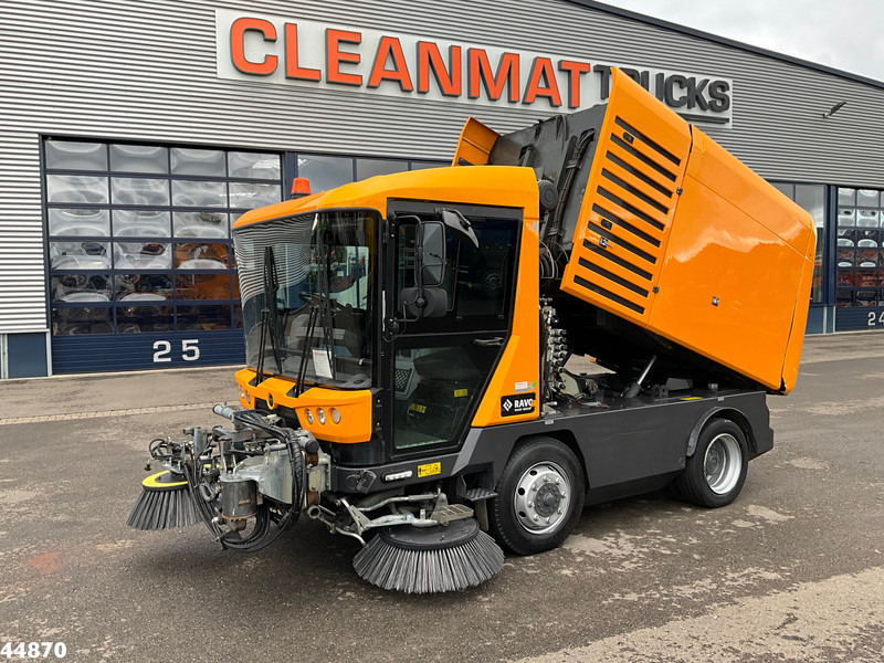 Ravo 540 with 3-rd brush - Fejebil: billede 2 Ravo 540 with 3-rd brush - Fejebil: billede 2