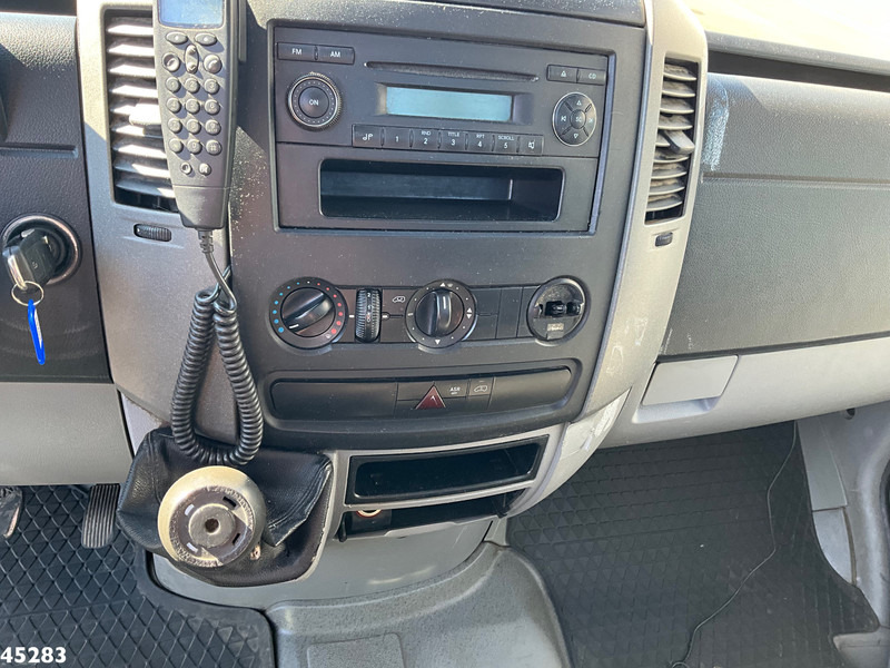 Lastbil med lad Volkswagen Crafter 35 2.0 Manual met Oprijramp: billede 11 Lastbil med lad Volkswagen Crafter 35 2.0 Manual met Oprijramp: billede 11