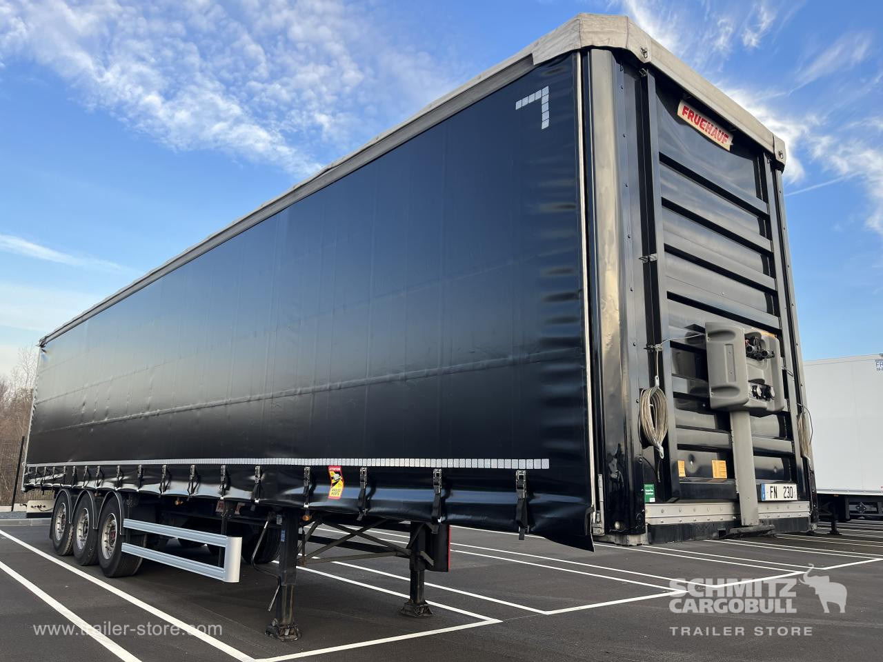 FRUEHAUF Curtainsider Standard - Gardintrailer: billede 1 FRUEHAUF Curtainsider Standard - Gardintrailer: billede 1